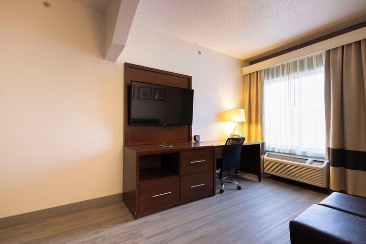 Room 68 of 107