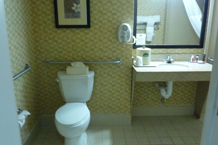Room 19 of 25