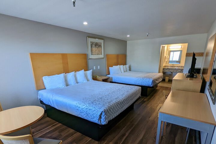 Room 71 of 80