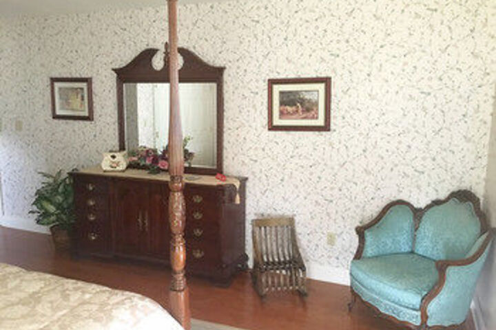 Earlystown Manor Bed & Breakfast