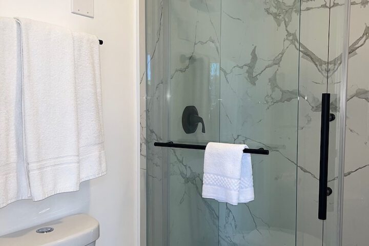 Room 21 of 34