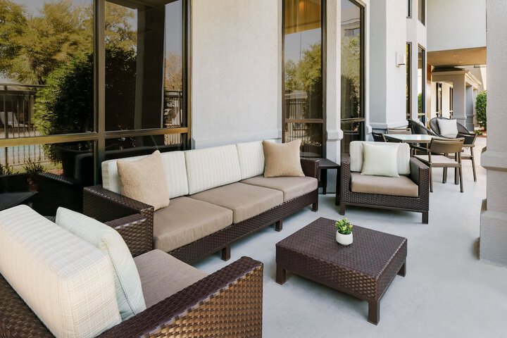 Terrace/Patio 42 of 44