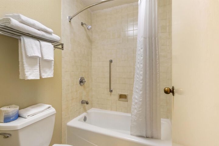 Best Western Hickory