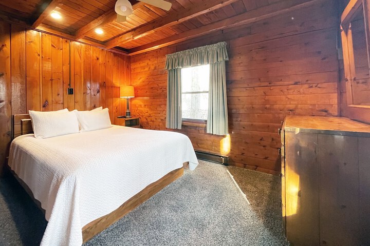 Mountain Springs Lake Resort
