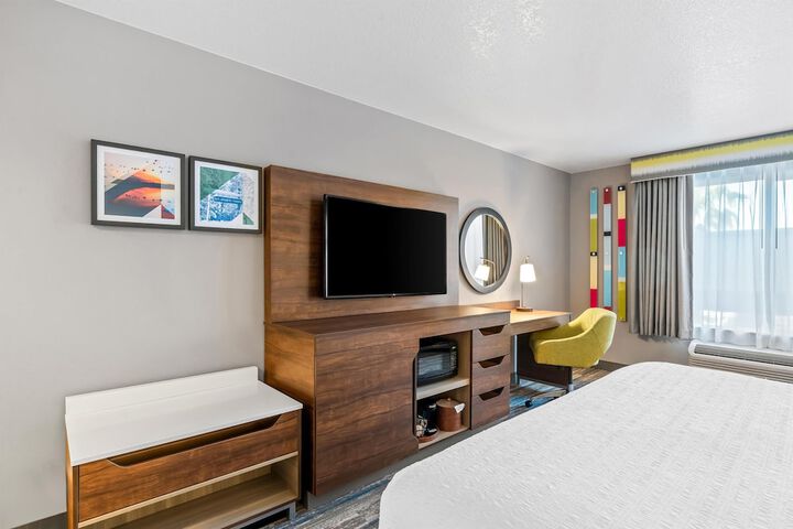 Hampton Inn & Suites Lathrop
