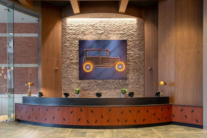 Hotel Interior 4 of 25