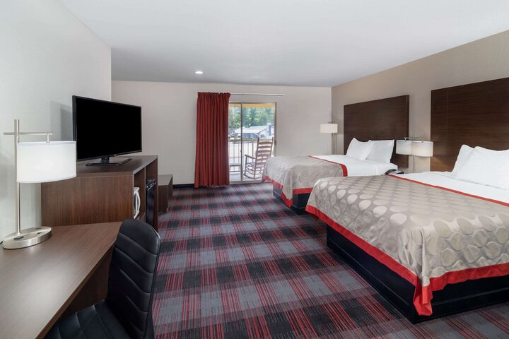 Room 14 of 26