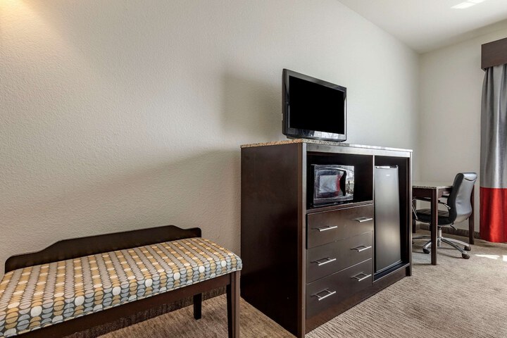 Room 46 of 90