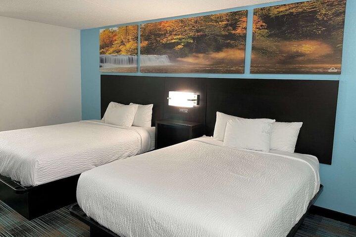 Room 7 of 14