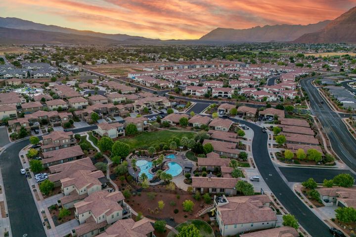 Paradise Village 3 - Grand View Estates