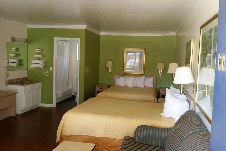 Kelseyville Motel