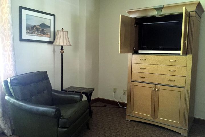 Room 38 of 54