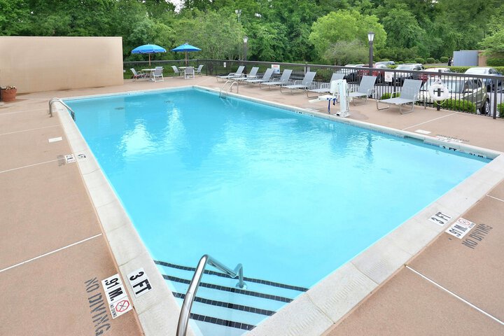 Pool 7 of 40