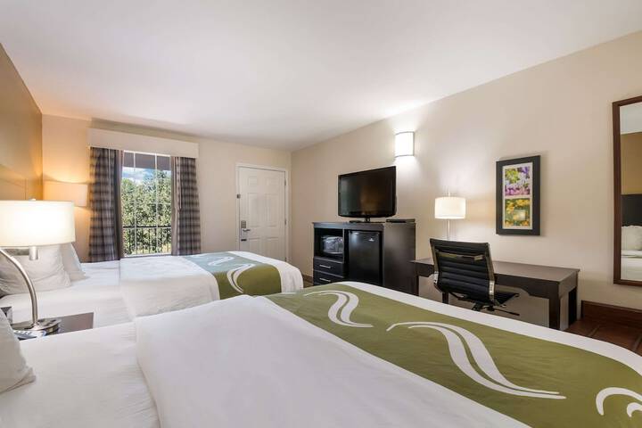 Room 20 of 31