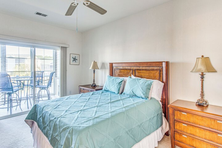 5 Mi to Shore: Condo w / Patio in Sunset Beach!