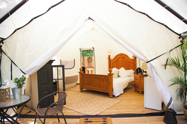 Whispering Springs Wilderness Retreat