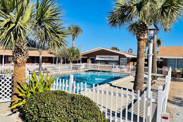 Pool 2 of 25