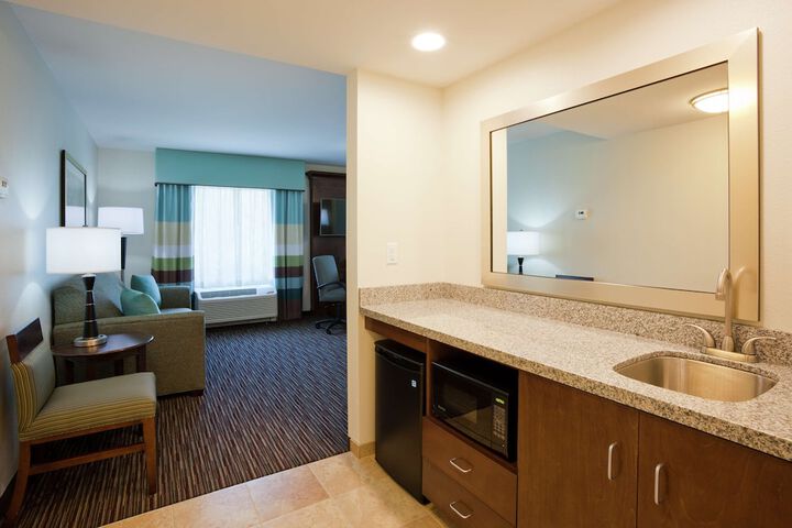 Hampton Inn & Suites Minneapolis West / Minnetonka