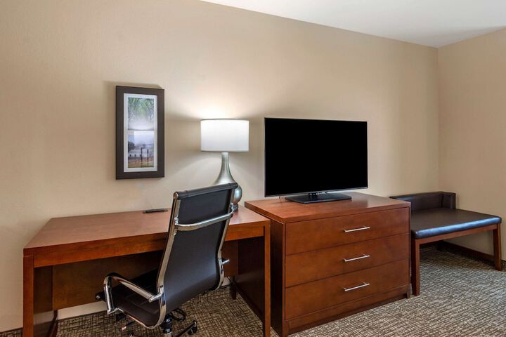 Room 19 of 27