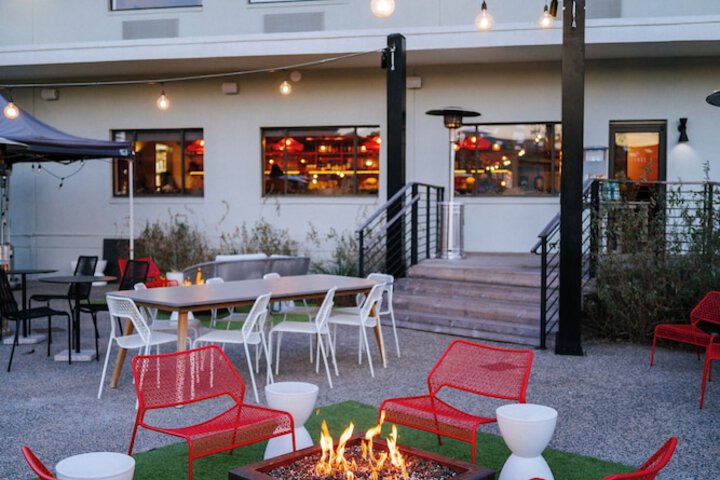 Terrace/Patio 19 of 21