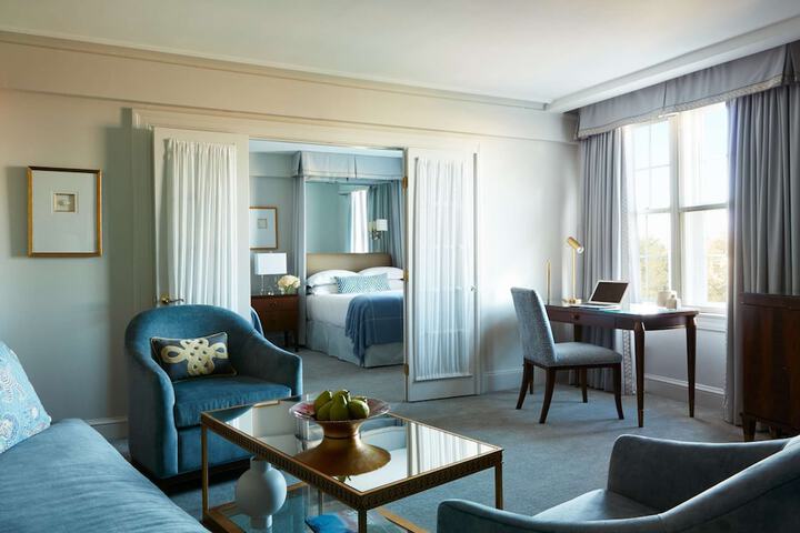 Room 38 of 52