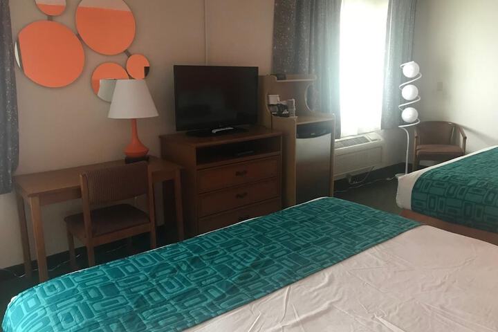 Room 32 of 39