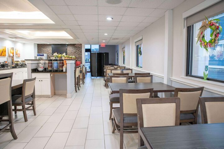 Comfort Inn Hyannis - Cape Cod