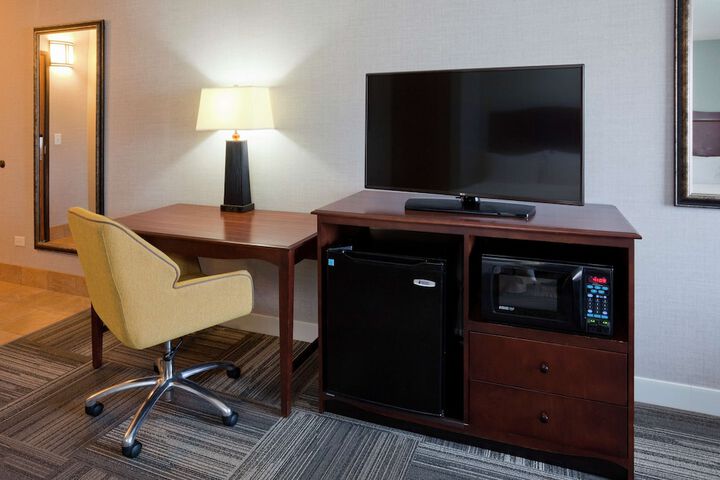 Room 49 of 62