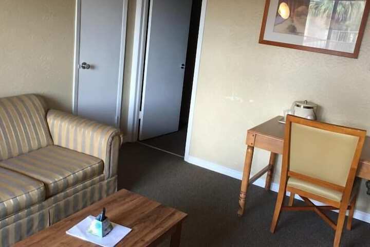 Room 26 of 36