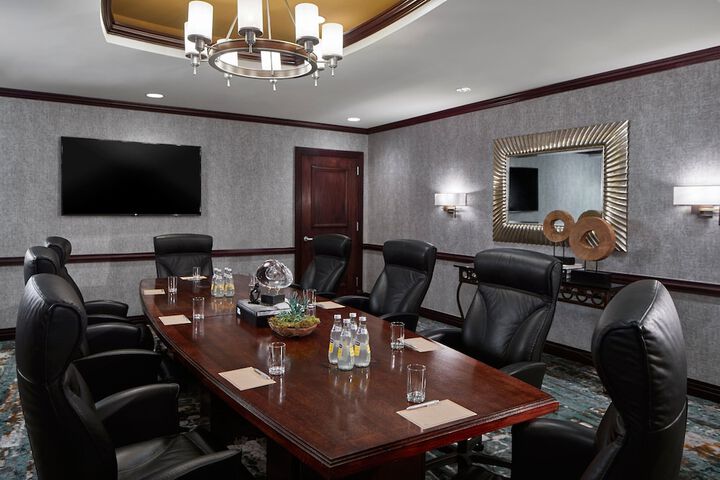 Renaissance Mobile Riverview Plaza Hotel