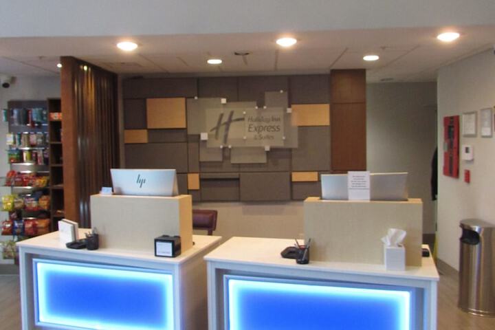 Hotel Interior 10 of 77