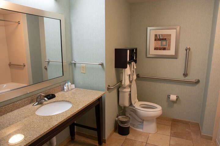 Room 16 of 52