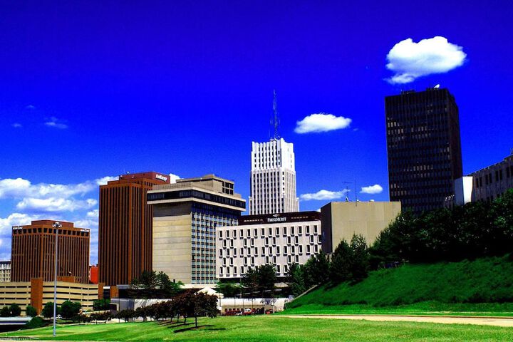 DoubleTree by Hilton Akron Fairlawn