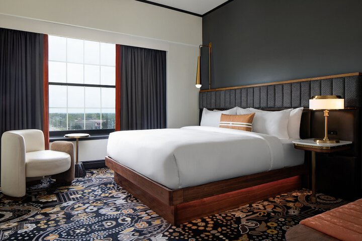 The Lasalle Hotel Bryan College Station, a Tribute Portfolio Hotel