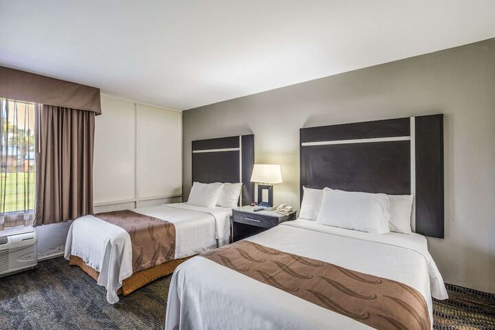 Room 44 of 70