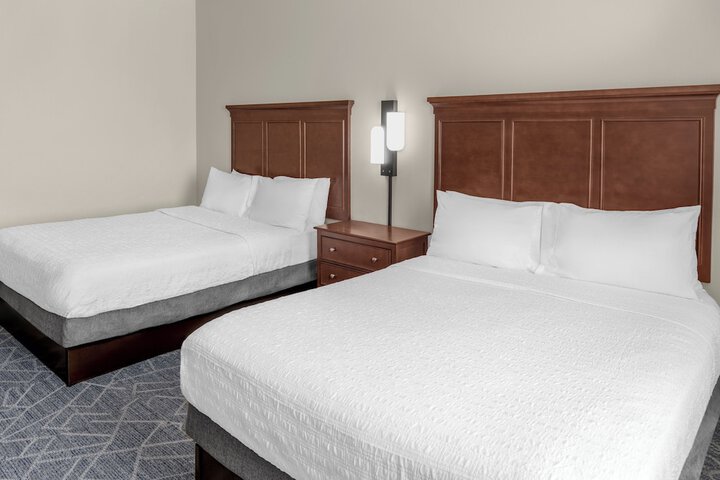 Hampton Inn & Suites Coconut Creek