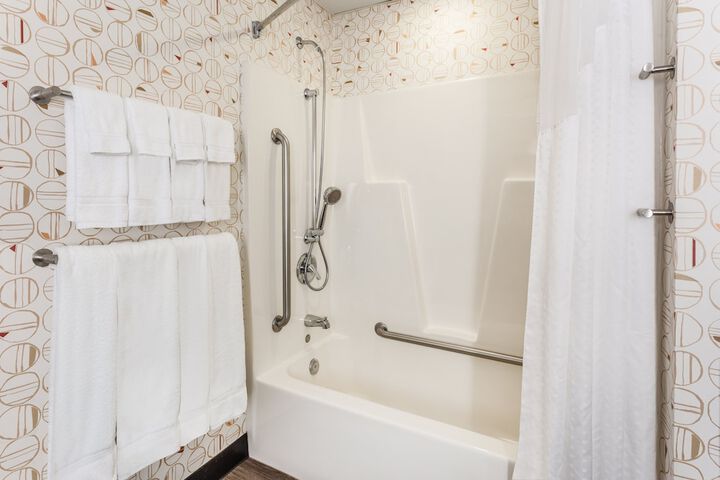 Holiday Inn Philadelphia South - Swedesboro by IHG