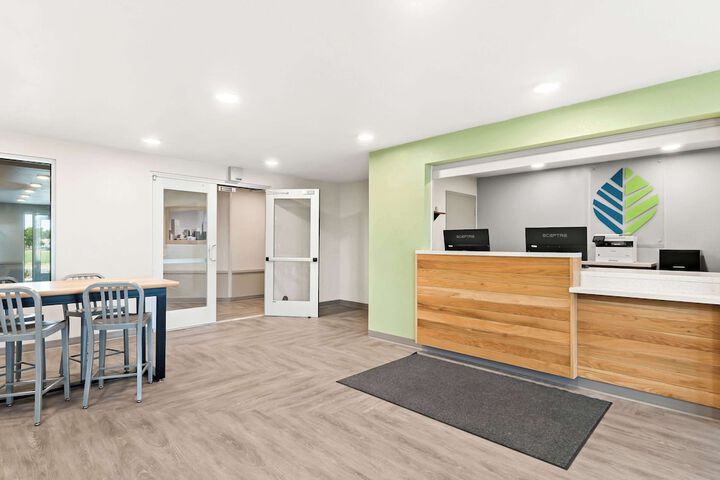 Woodspring Suites Denver Commerce City