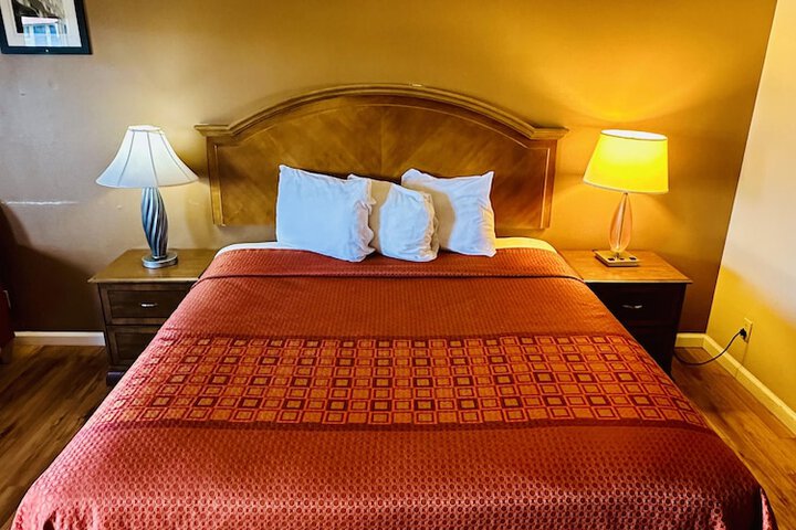 Room 20 of 27