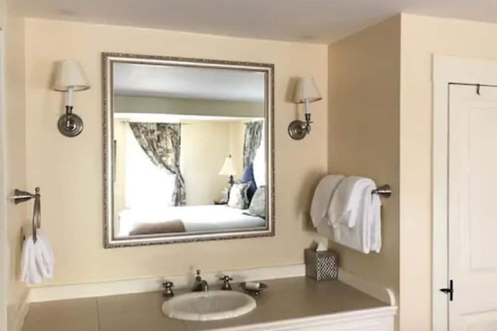 Room 26 of 36