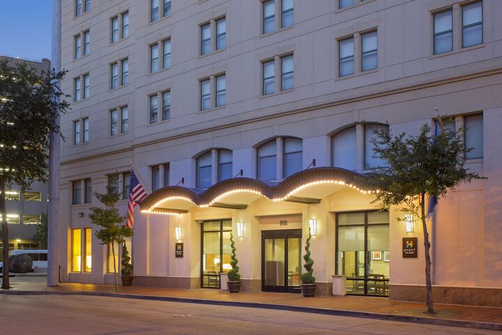 Hotel 2 of 34