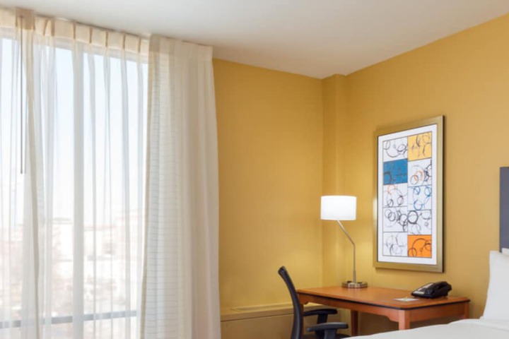 Room 10 of 26