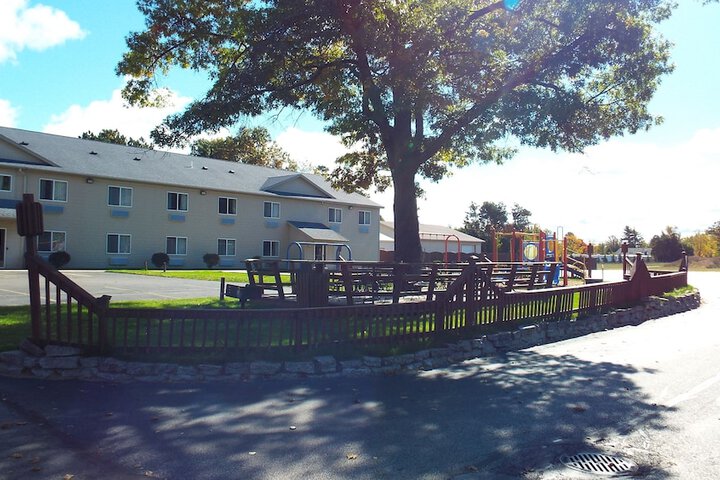 Best Western Lakewinds