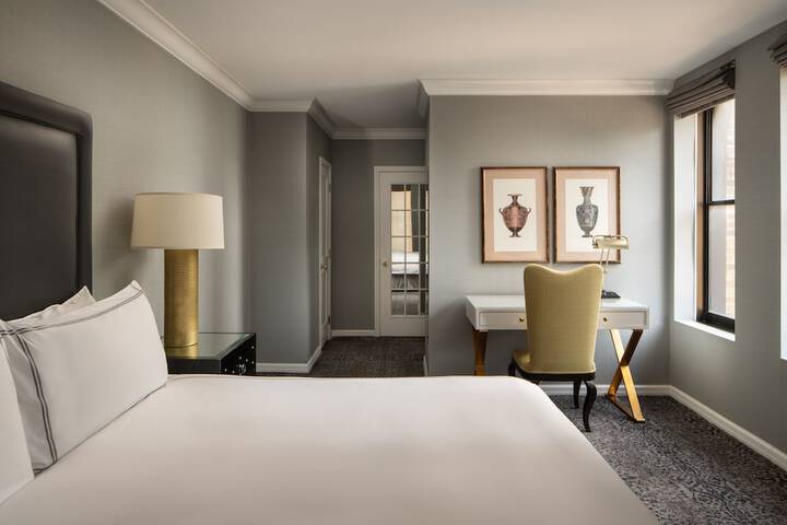 Room 41 of 83