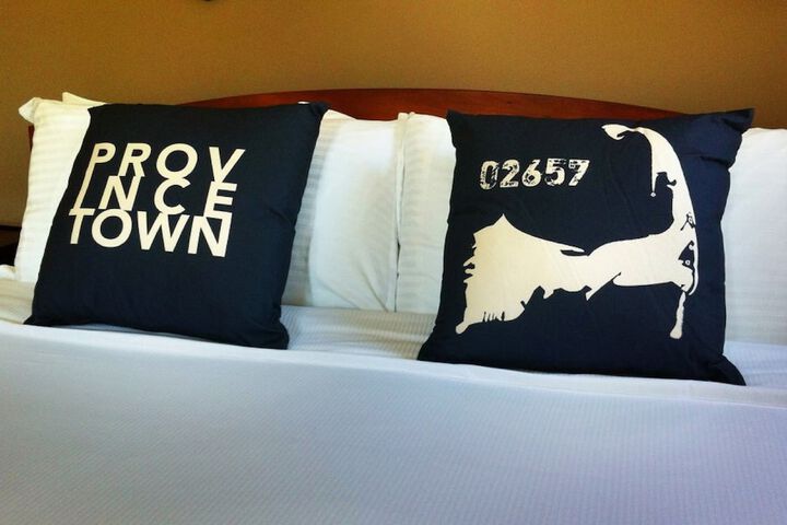 Room 31 of 80