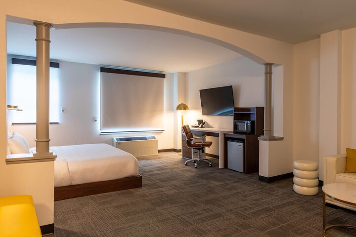 Comfort Inn & Suites Near Burke Mountain