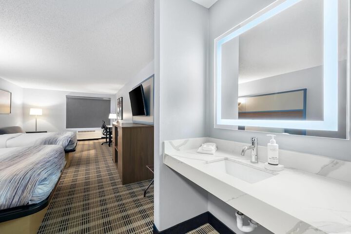 AmericInn by Wyndham Columbus Wisconsin