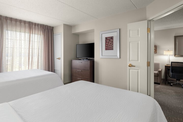 Staybridge Suites Indianapolis-Airport by IHG