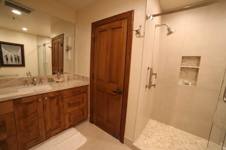 Room 256 of 500