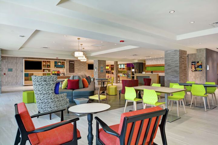 Home2 Suites by Hilton Jacksonville-South / St. Johns Town Ctr
